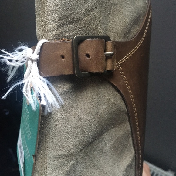 Olukai leather mustang boot 8.5 - Picture 7 of 8